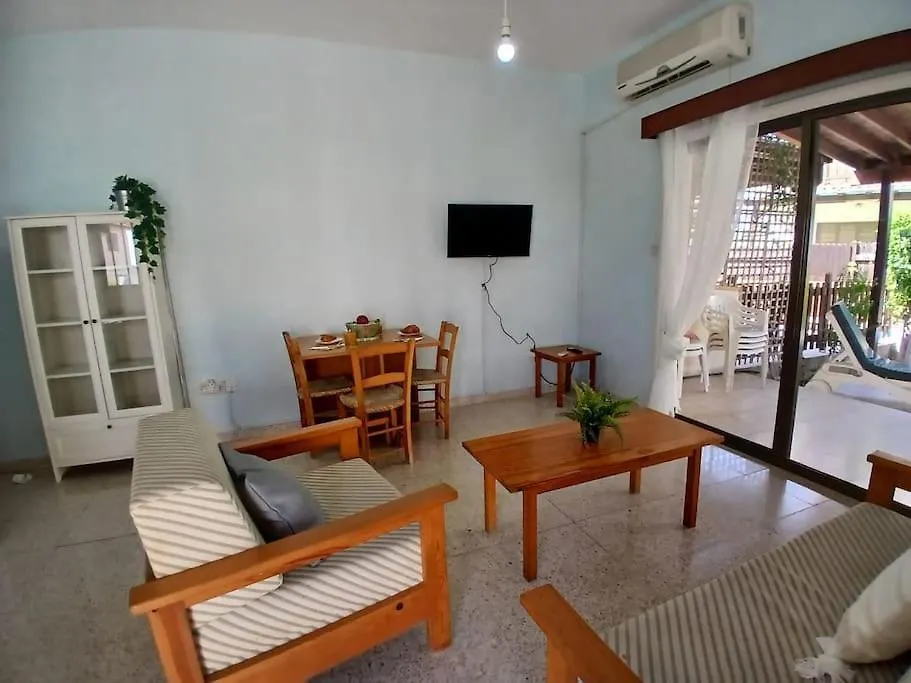 Cosy And Traditional Beach House Meneou 0*,  Cyprus